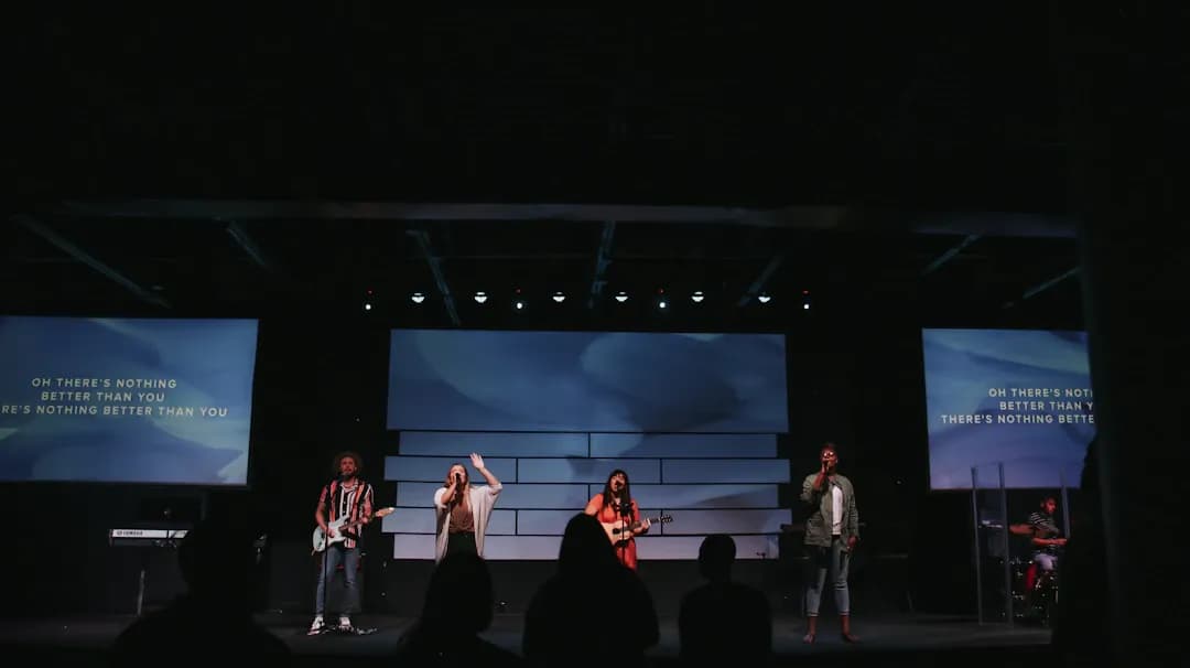 Suy thận mạn giai đoạn 3- 4 không lọc máu, không tăng kali máu